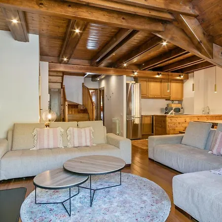 Luderna - Duplex Forcanada * Naut Aran