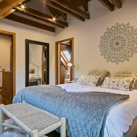 Luderna - Duplex Forcanada Daire Naut Aran